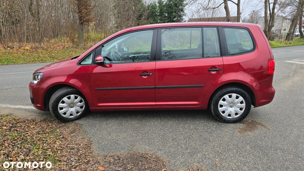 Volkswagen Touran 1.6 TDI DPF BlueMotion Technology Highline - 4