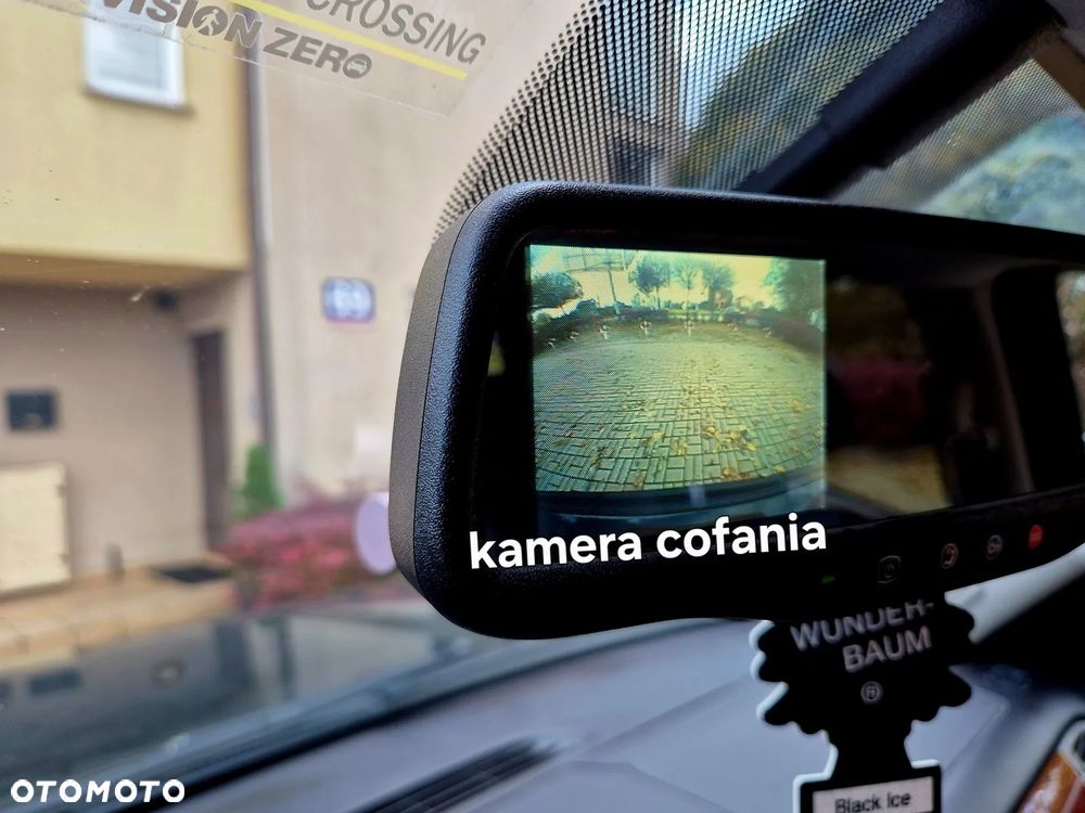 Chevrolet Suburban 5.3 LS 1500 4WD - 25