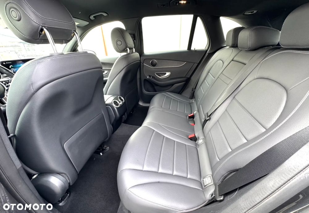 Mercedes-Benz GLC 300 4Matic 9G-TRONIC Exclusive - 14