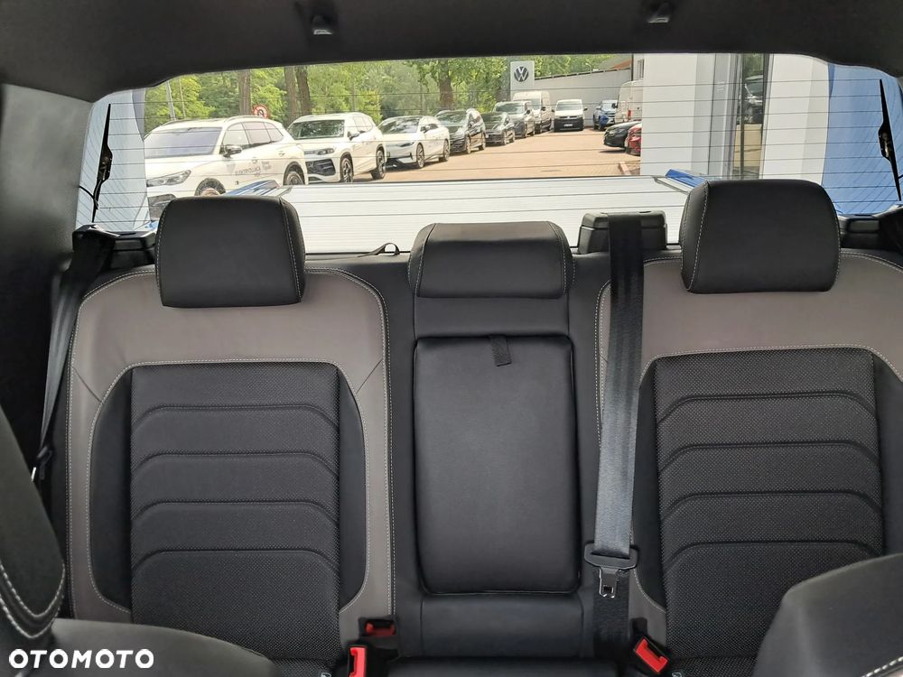 Volkswagen Amarok 3.0 V6 TDI 4Mot Aventura - 25