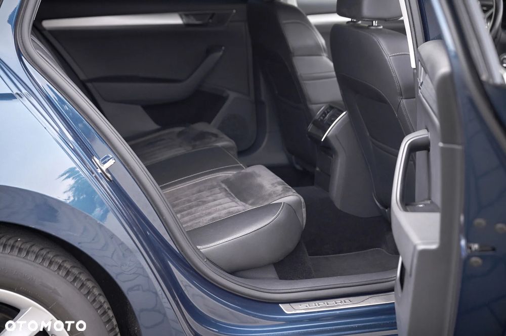 Skoda Superb 1.5 TSI ACT Style DSG - 18