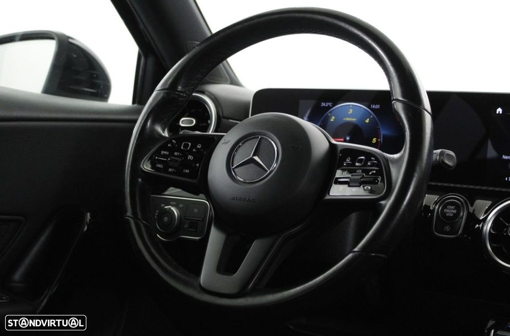 Mercedes-Benz A 180 d Style Plus Aut. - 17