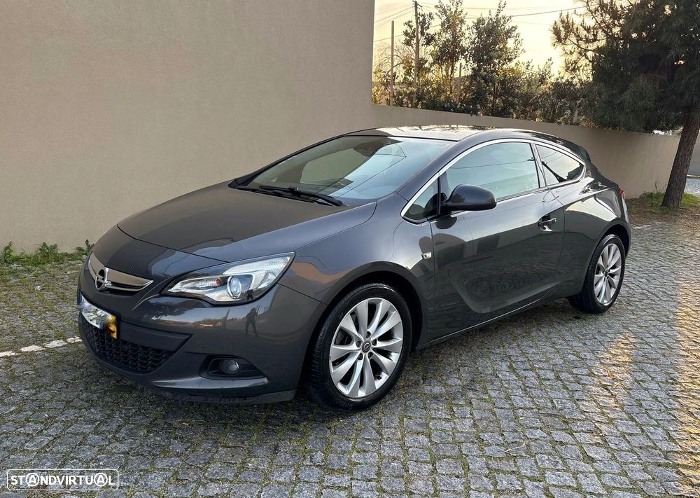 Opel Astra GTC - 16