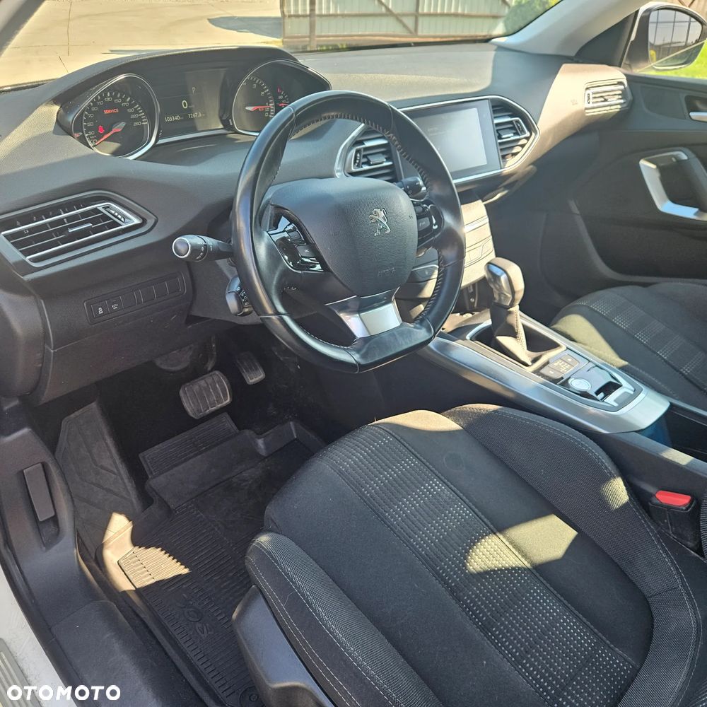 Peugeot 308 - 5