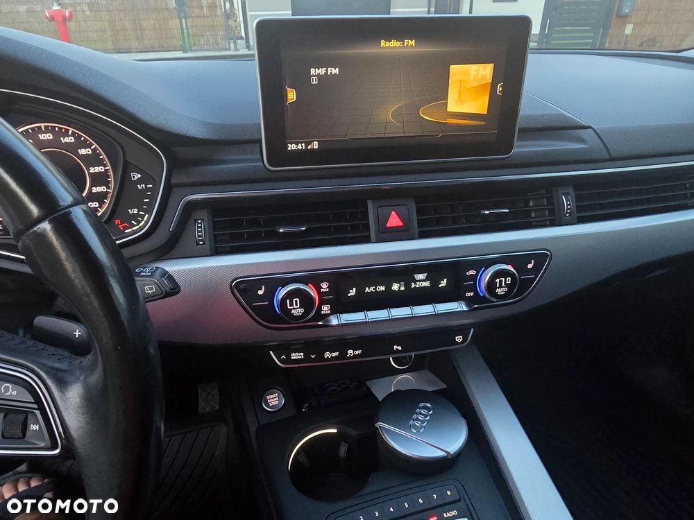 Audi A4 Avant 2.0 TDI S tronic - 12