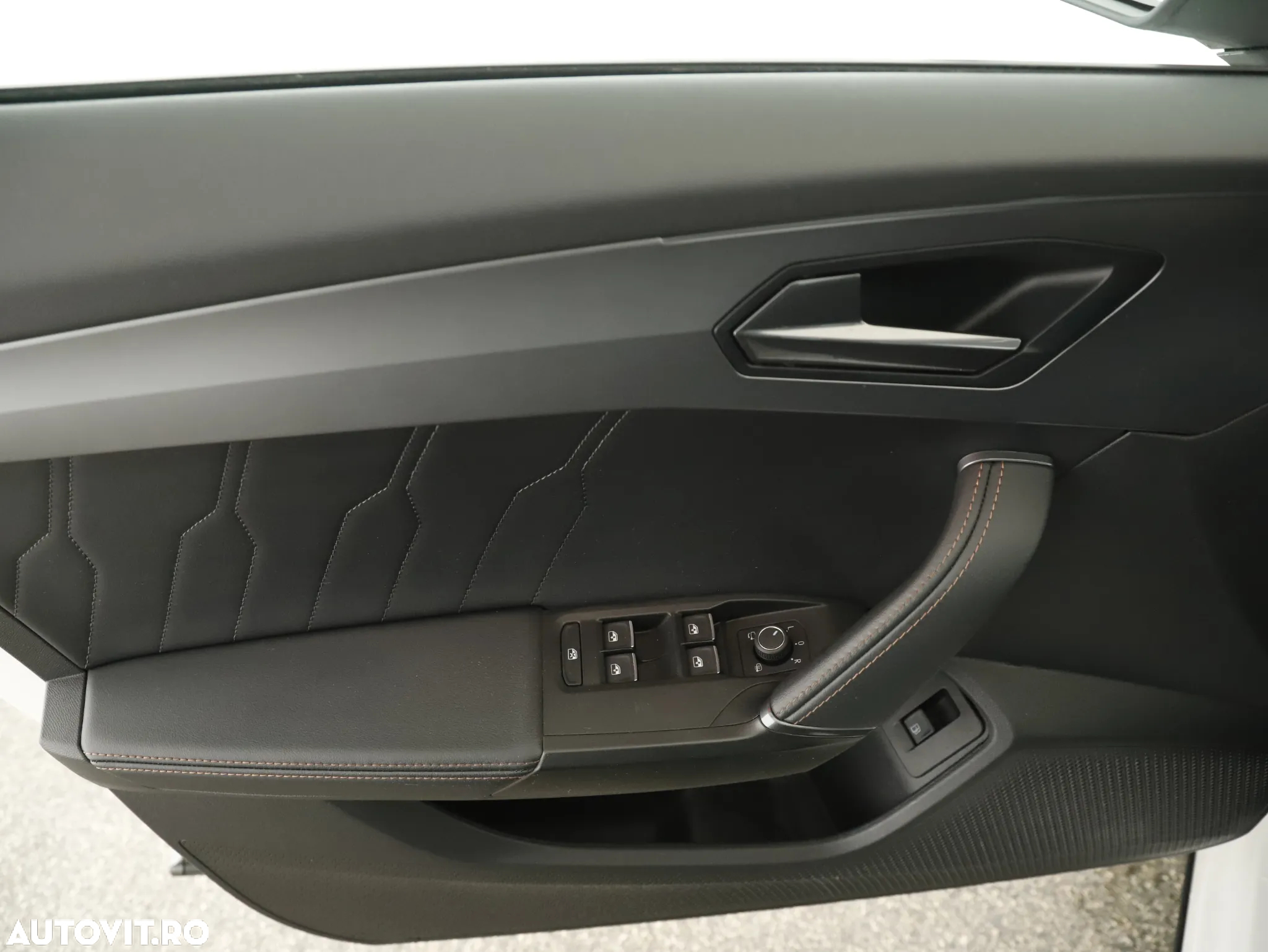 Cupra Formentor 1.4 e-HYBRID PHEV - 9