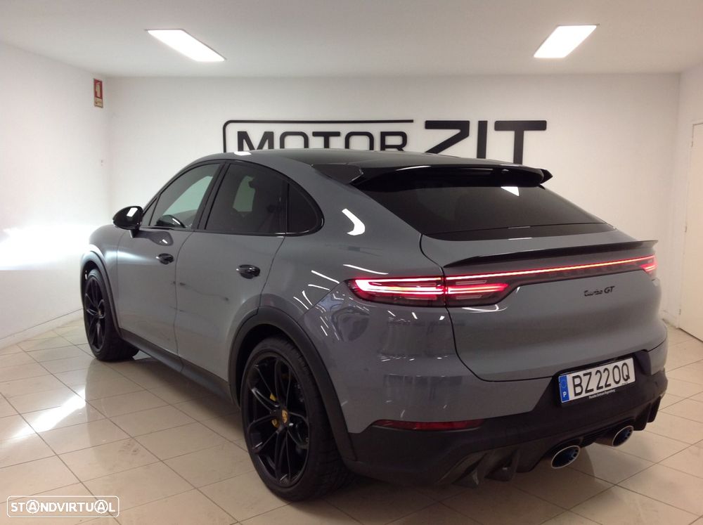 Porsche Cayenne Coupé - 8