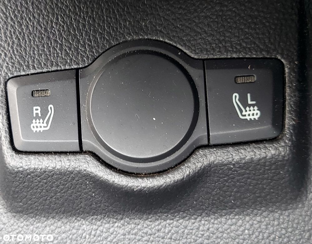 Chevrolet Captiva 2.0 d LS 5os - 24