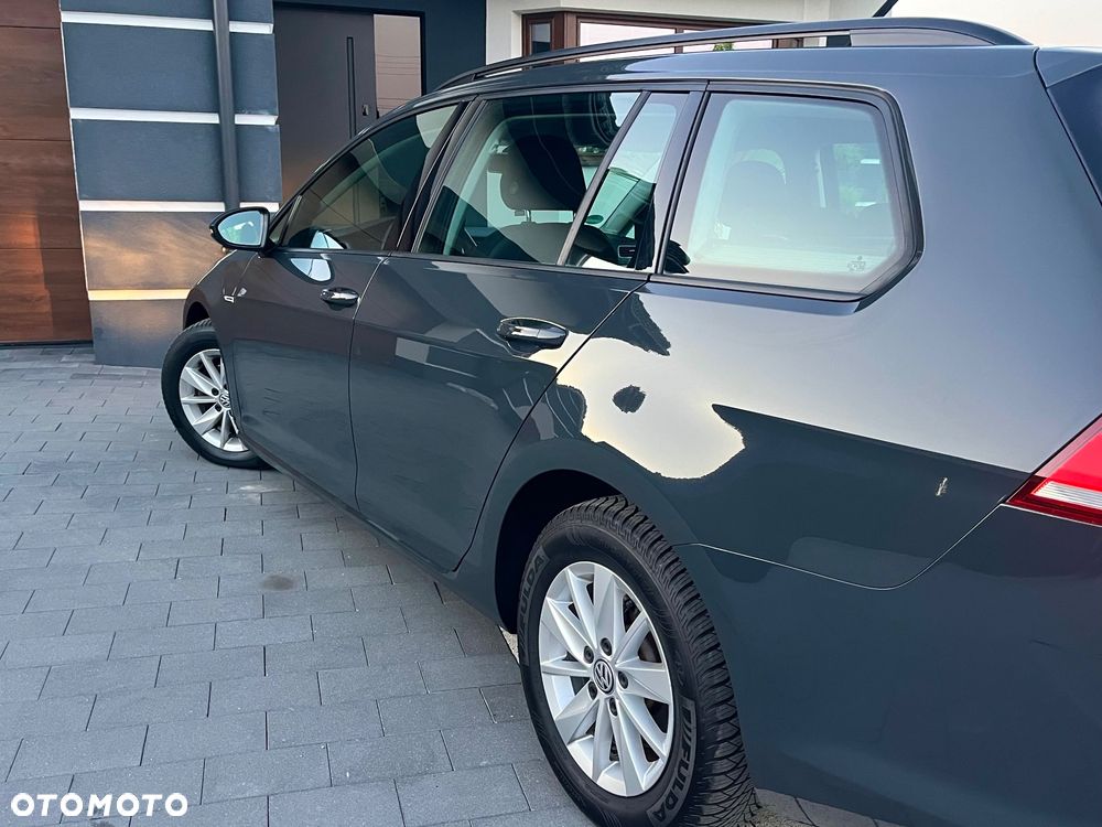 Volkswagen Golf 1.6 TDI BlueMotion Technology Lounge - 34