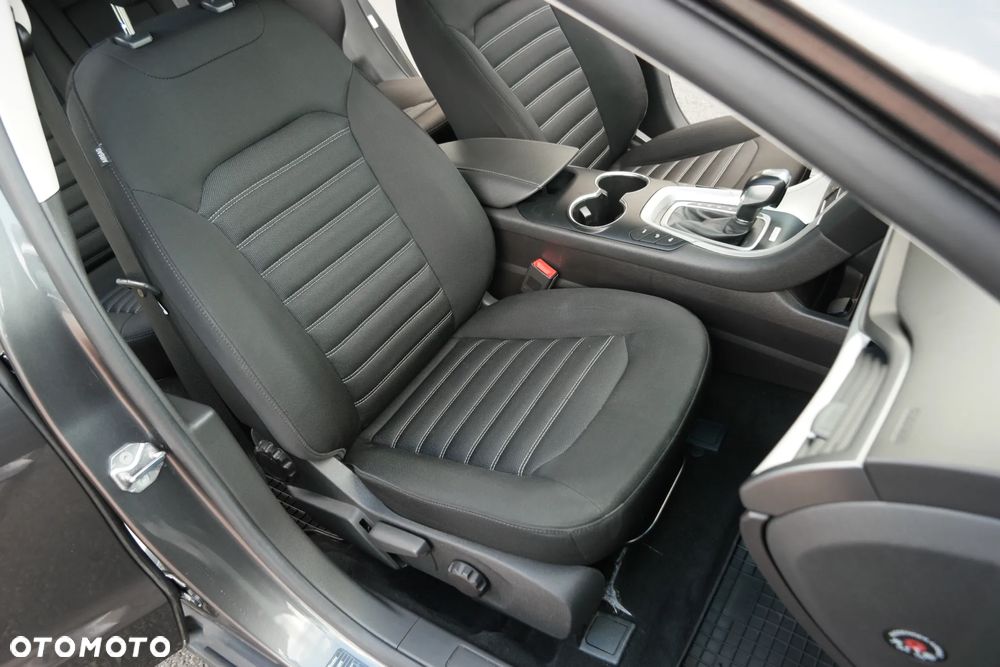Ford Mondeo - 24