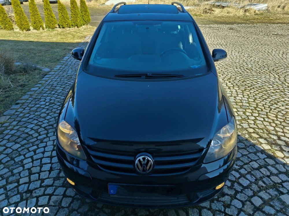 Volkswagen Golf Plus 1.6 FSI Tour Edition - 1