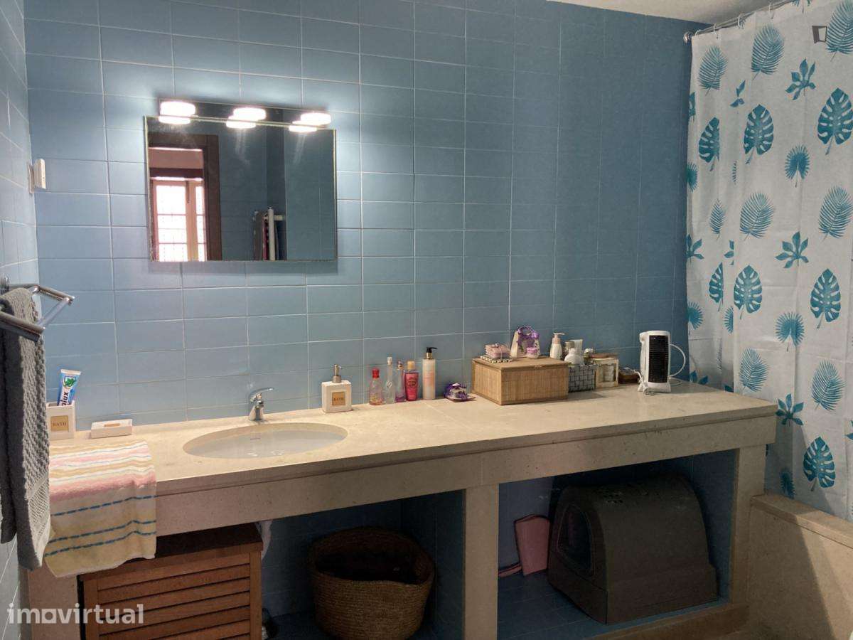Quarto - localizado em Santarem - Grande imagem: 3/6