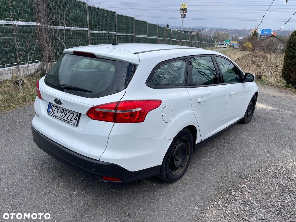 Ford Focus 1.5 TDCi DPF Start-Stopp-System Business - 5