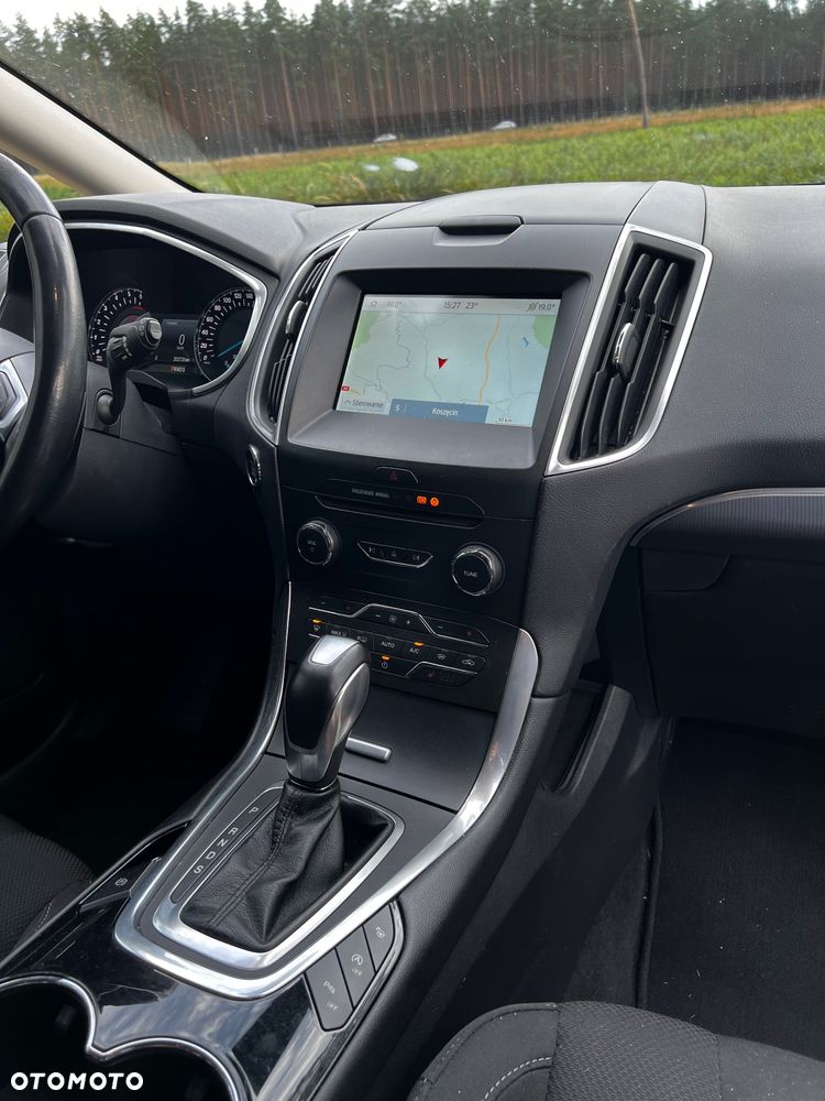 Ford S-Max 2.0 TDCi Titanium PowerShift - 7