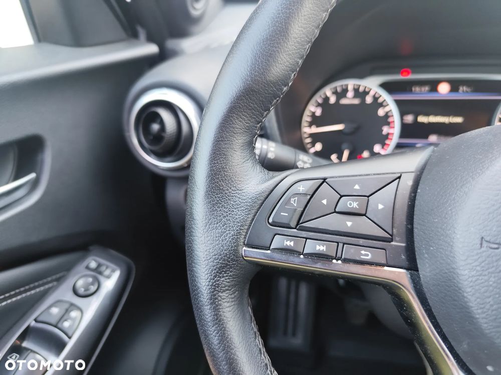 Nissan Juke 1.0 DIG-T Tekna - 16
