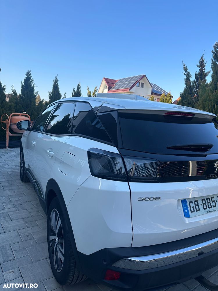 Peugeot 3008 PHEV EAT8 Allure - 3