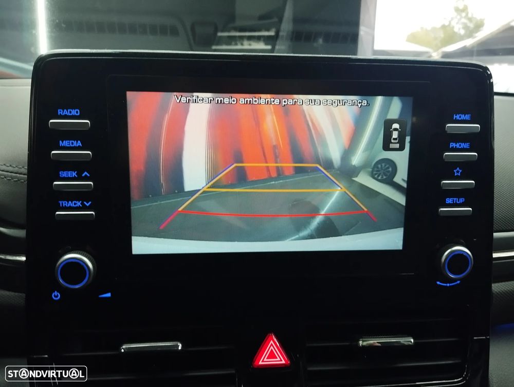 Hyundai Ioniq 1.6 GDI PHEV Tech - 28