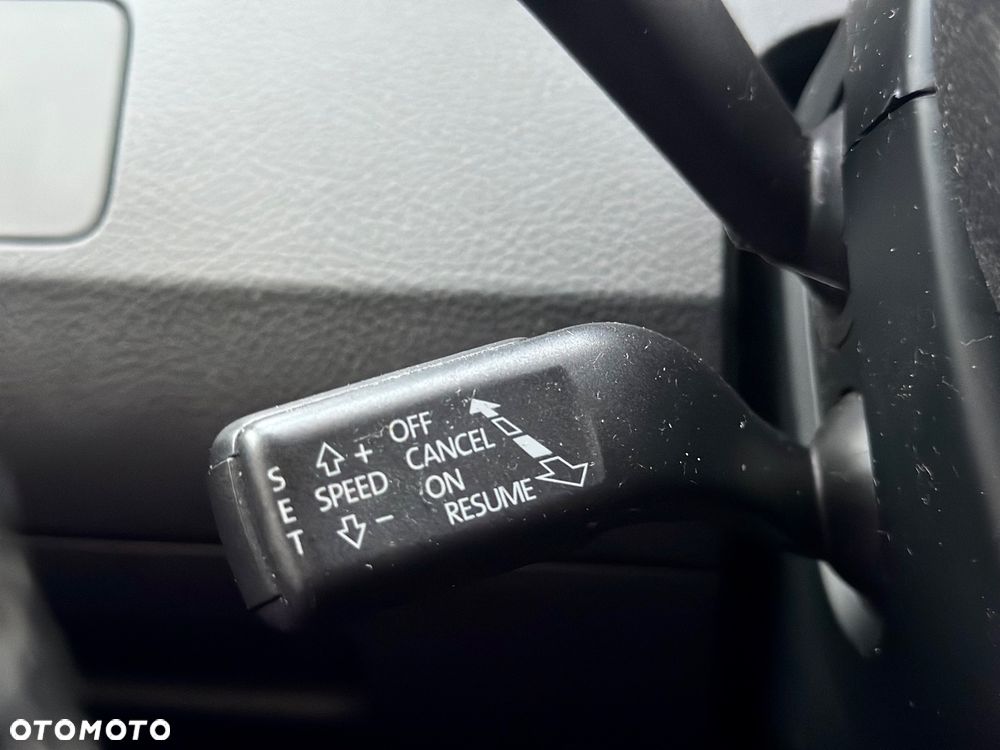 Volkswagen Passat 1.8 TSI Exclusive - 19