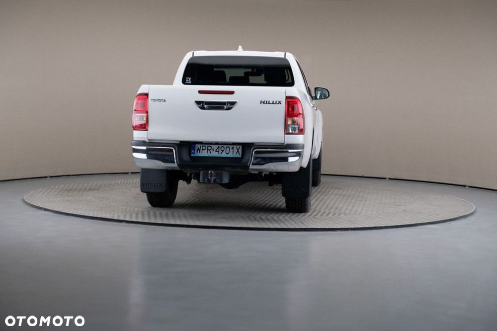 Toyota Hilux 2.4 D-4D Double Cab Active 4x4 - 5
