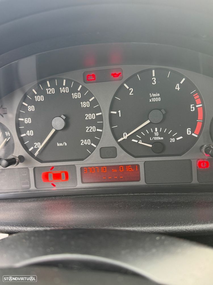 BMW 320 d - 5