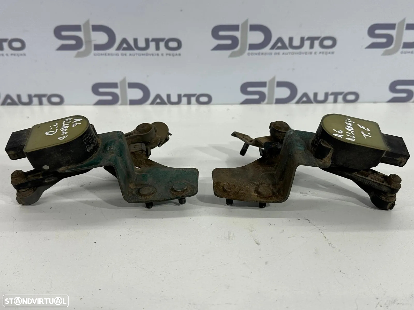 Sensor Nível Frente / Trás Direito / Esquerdo - Audi A6 (C5) Allroad (2004) - 2