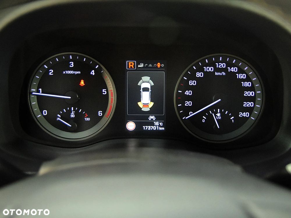 Hyundai Tucson 1.7 CRDI BlueDrive Style 2WD DCT - 26