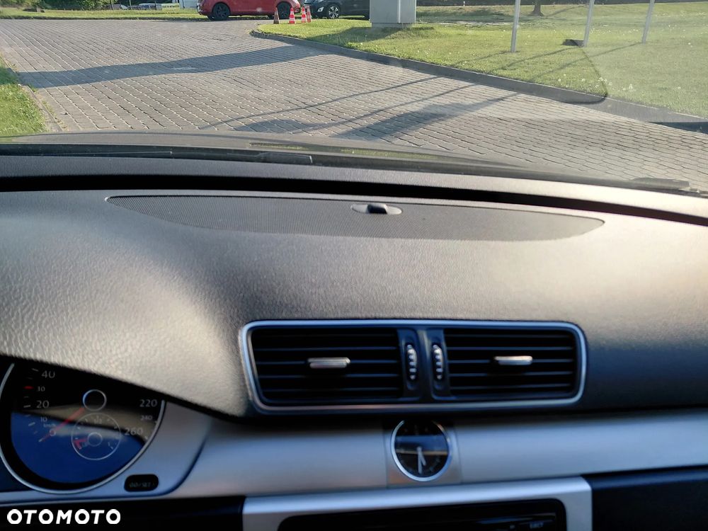 Volkswagen Passat 1.4 TSI Trendline - 27