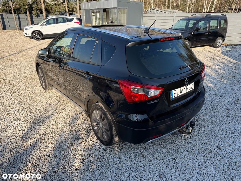 Suzuki SX4 S-Cross 1.6 VVT 4x4 limited+ - 11