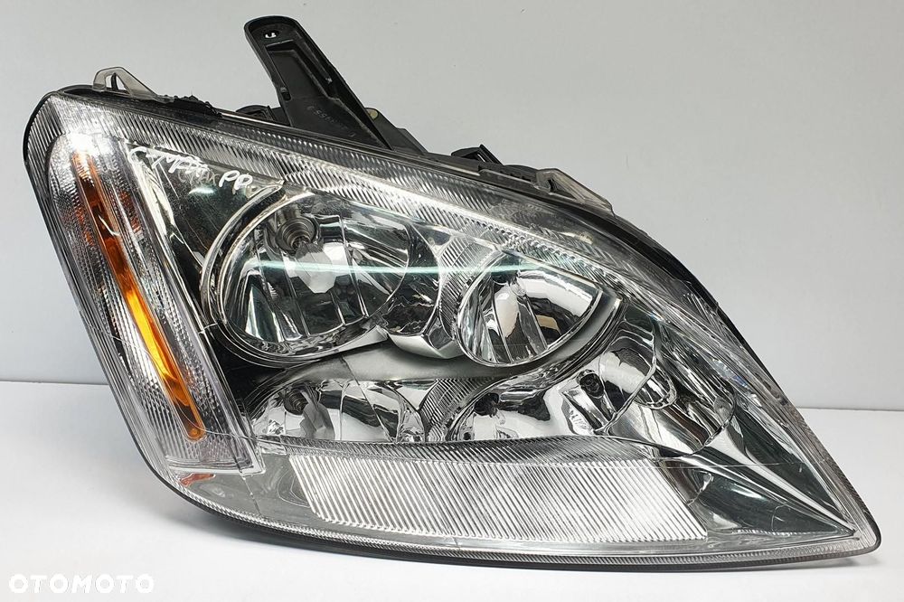 LAMPA PRAWY PRZÓD PRZEDNIA FORD FOCUS C-MAX MK1 08-431-1158R EUROPA - 1
