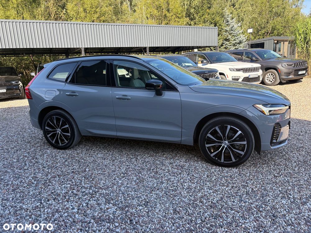 Volvo XC 60 B5 B AWD Ultra Bright - 2