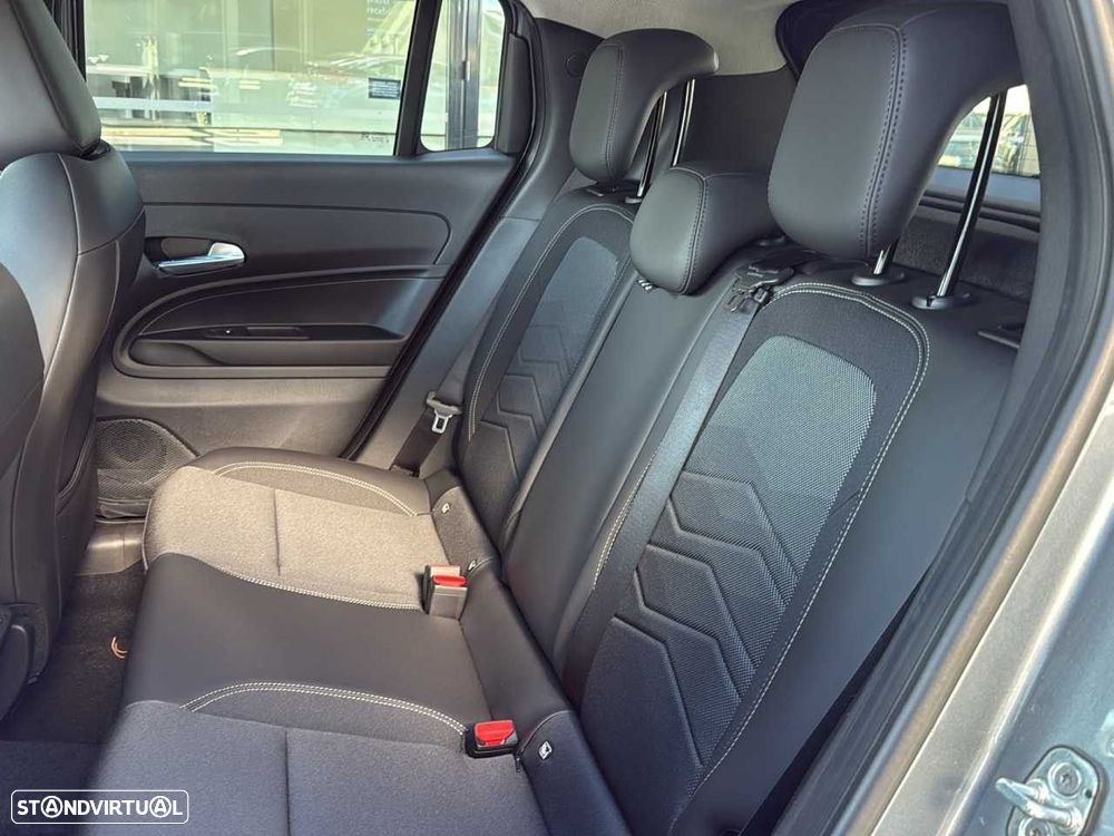 Jeep Avenger 1.2 GSE T3 Summit - 10