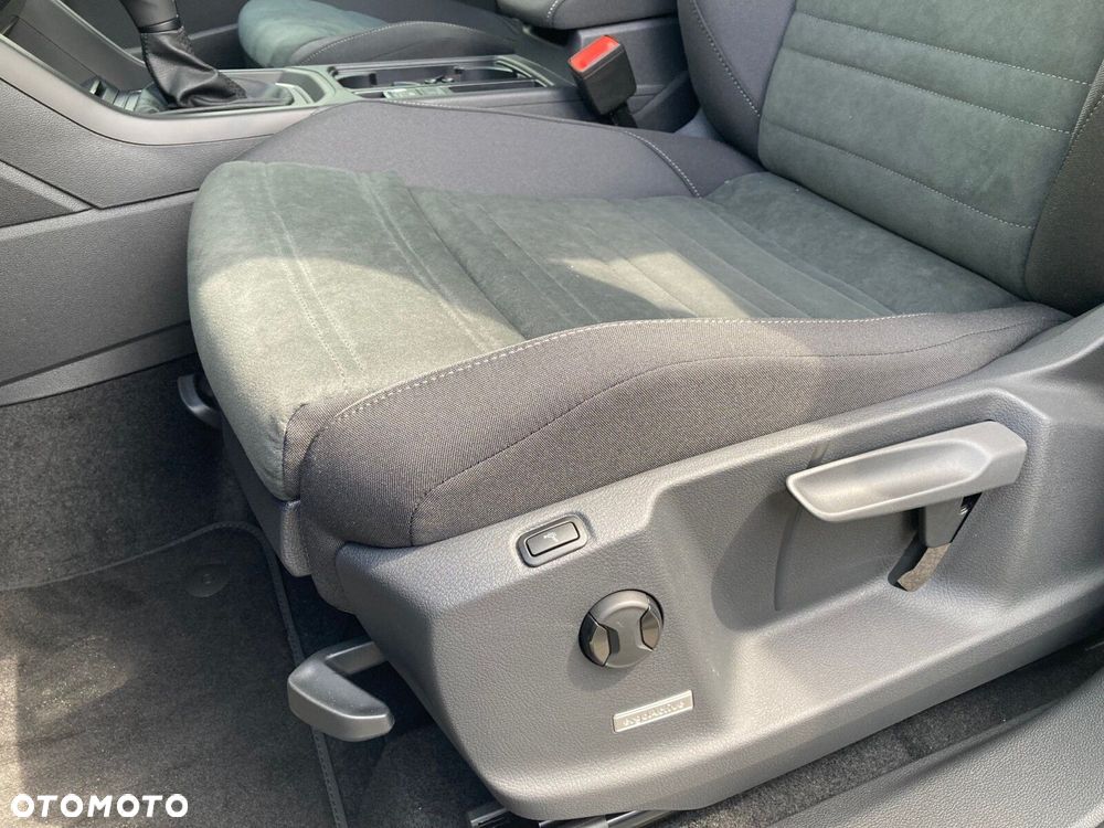 Volkswagen Touran 1.5 TSI EVO Comfortline DSG - 12