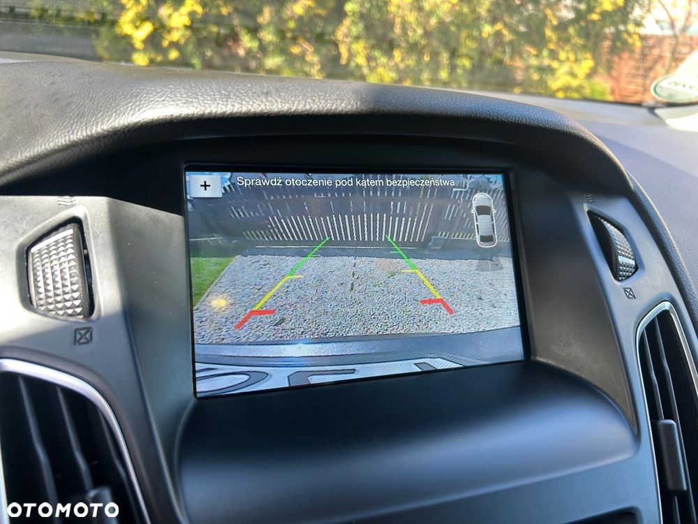 Ford Focus 1.0 EcoBoost Titanium Business - 14