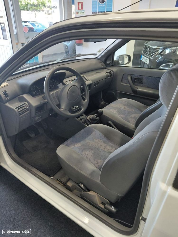 Renault Clio 1.2 - 10