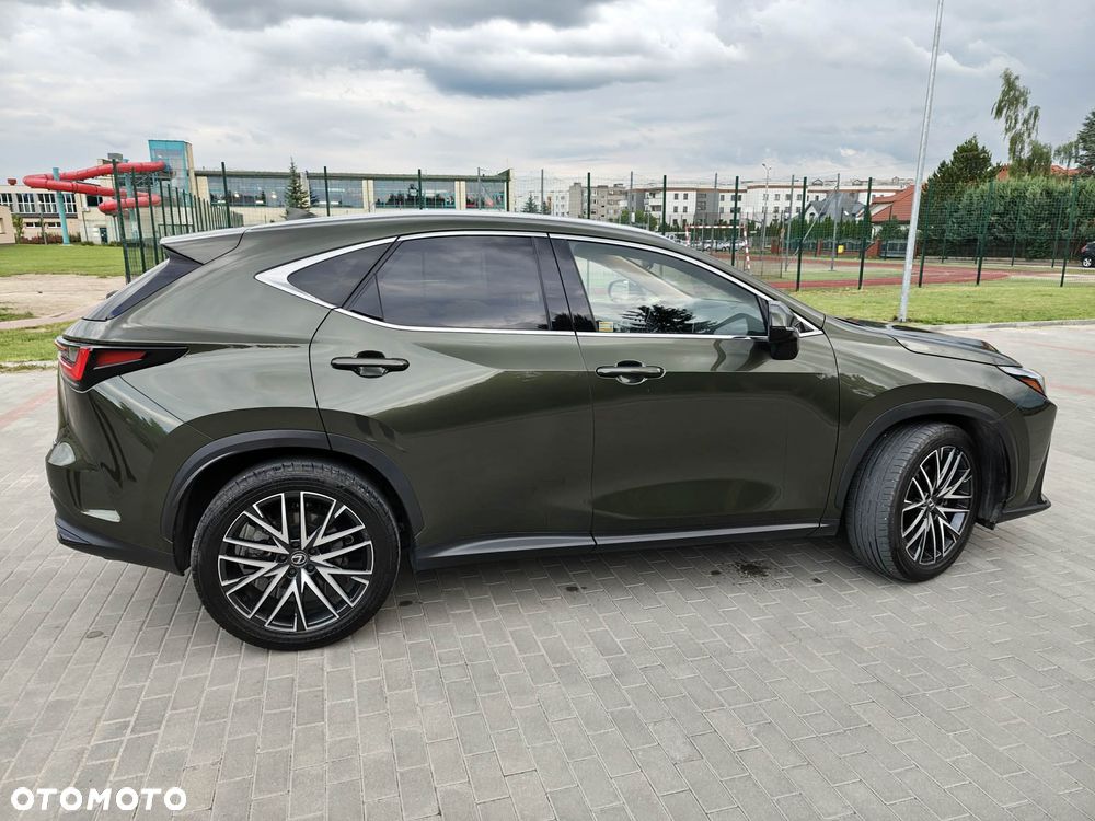 Lexus NX 350h Prestige 2WD - 6