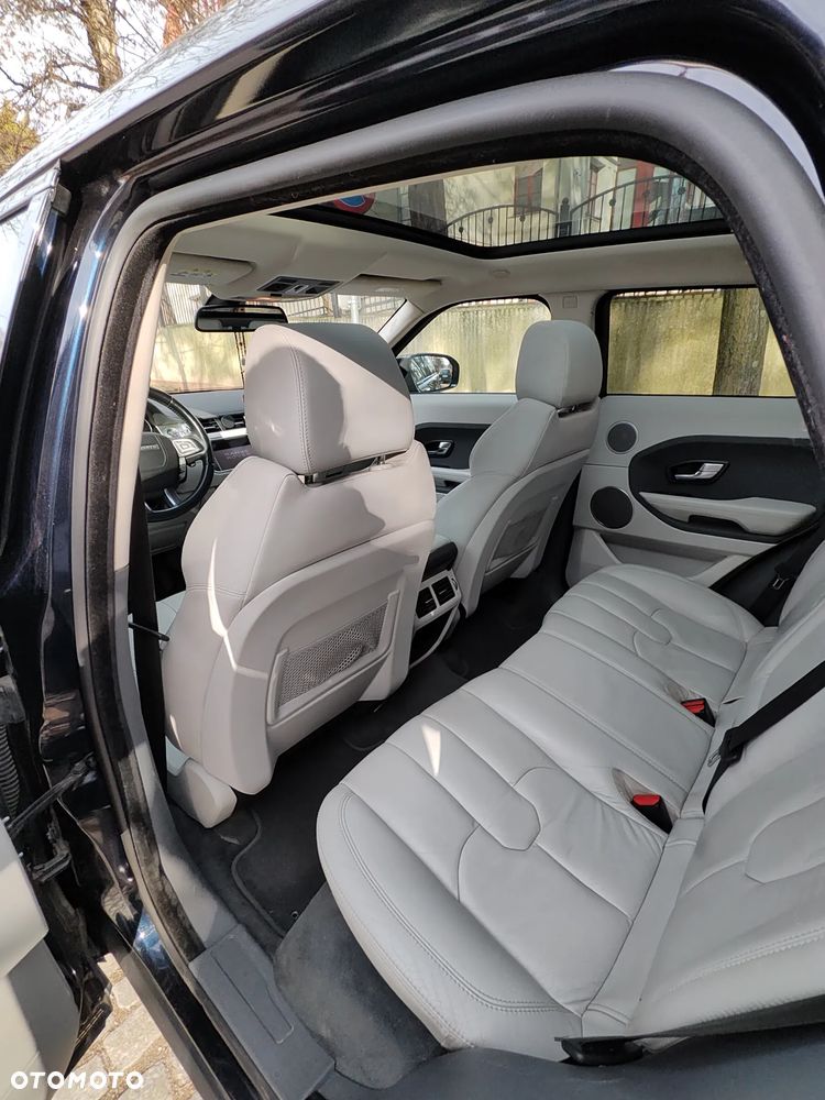 Land Rover Range Rover Evoque - 12