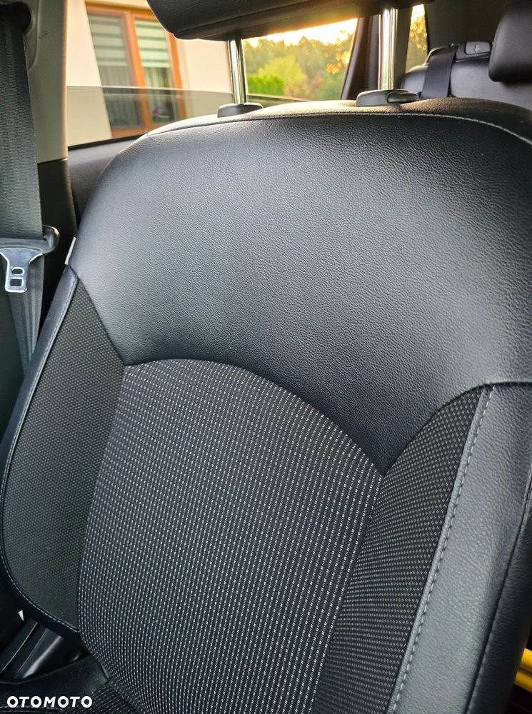 Peugeot 4008 - 18