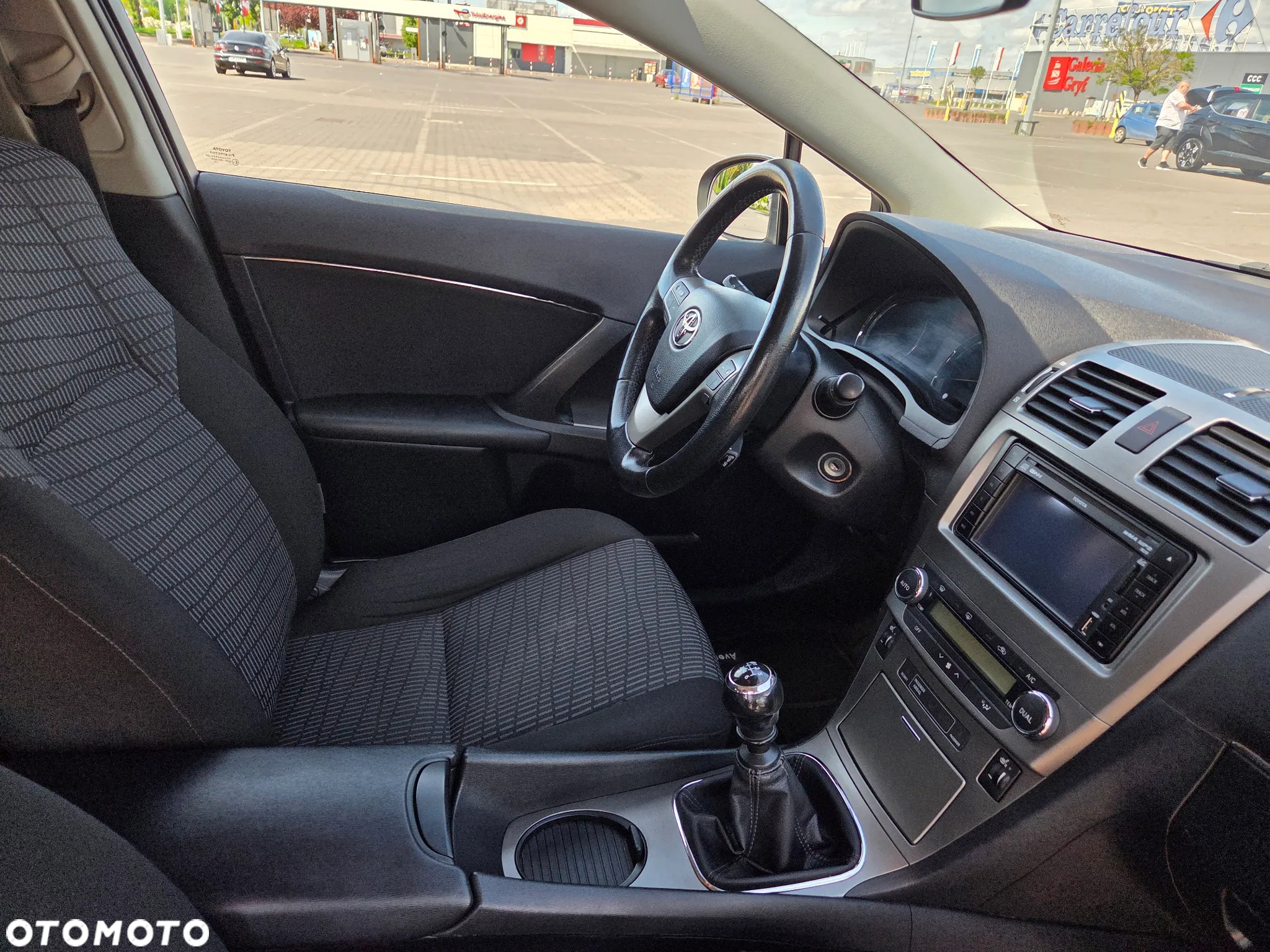 Toyota Avensis 1.8 Luna - 7
