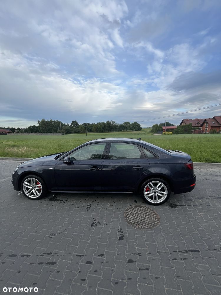 Audi A4 Limousine - 5