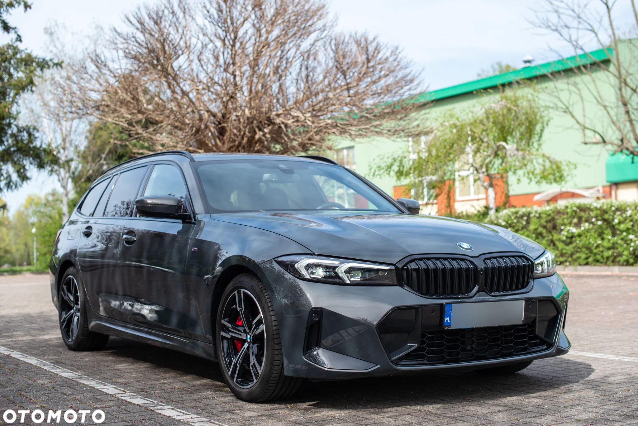 BMW Seria 3 330d Touring xDrive M Sport - 2
