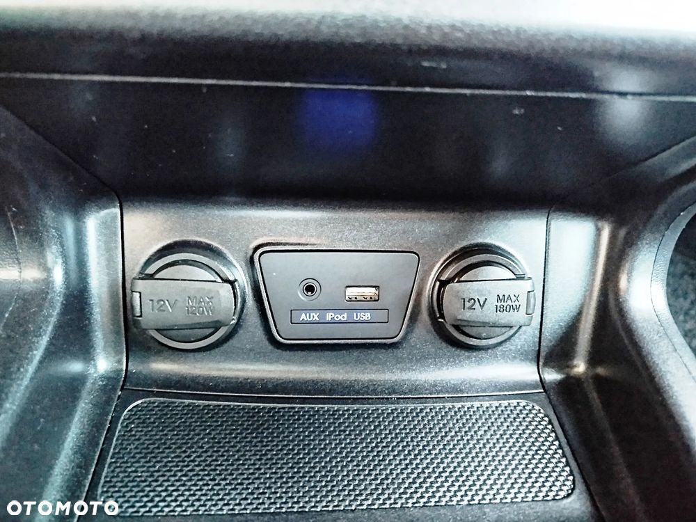 Hyundai ix35 1.6 2WD blue Trend - 18