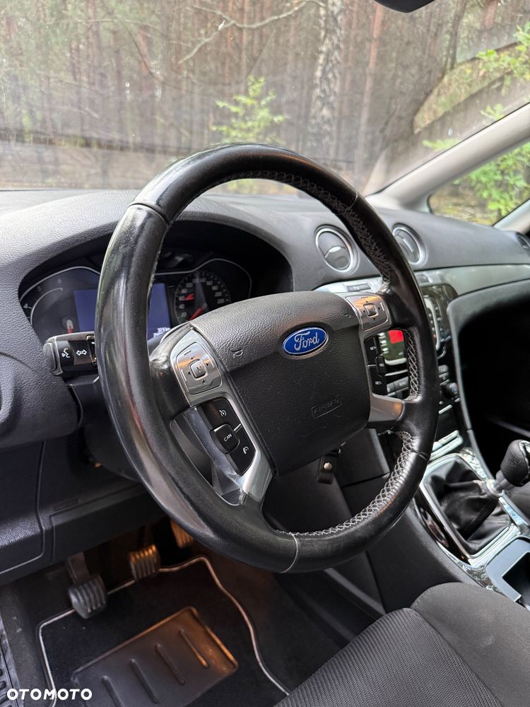 Ford Galaxy 2.0 TDCi Titanium - 28