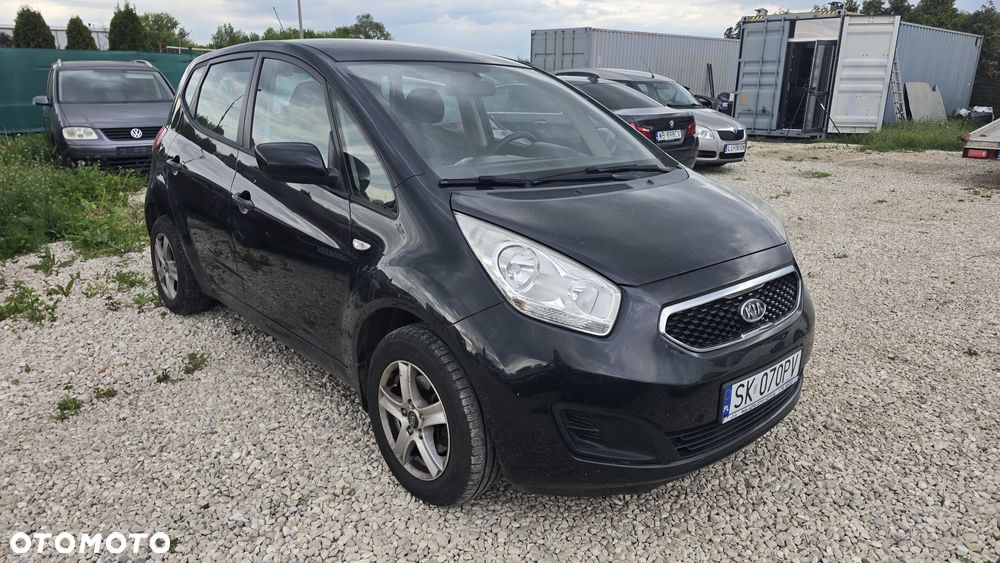 Kia Venga - 5