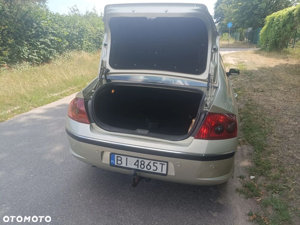 Peugeot 407 2.0 HDI ST Komfort EU3 - 12