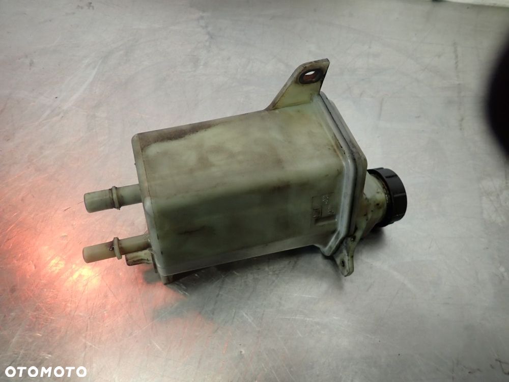 ZBIORNICZEK PŁYNU WSPOMAGANIA FIAT DUCATO III - 3