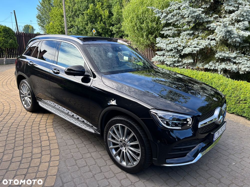 Mercedes-Benz GLC 300 de 4Matic 9G-TRONIC AMG Line Plus - 2