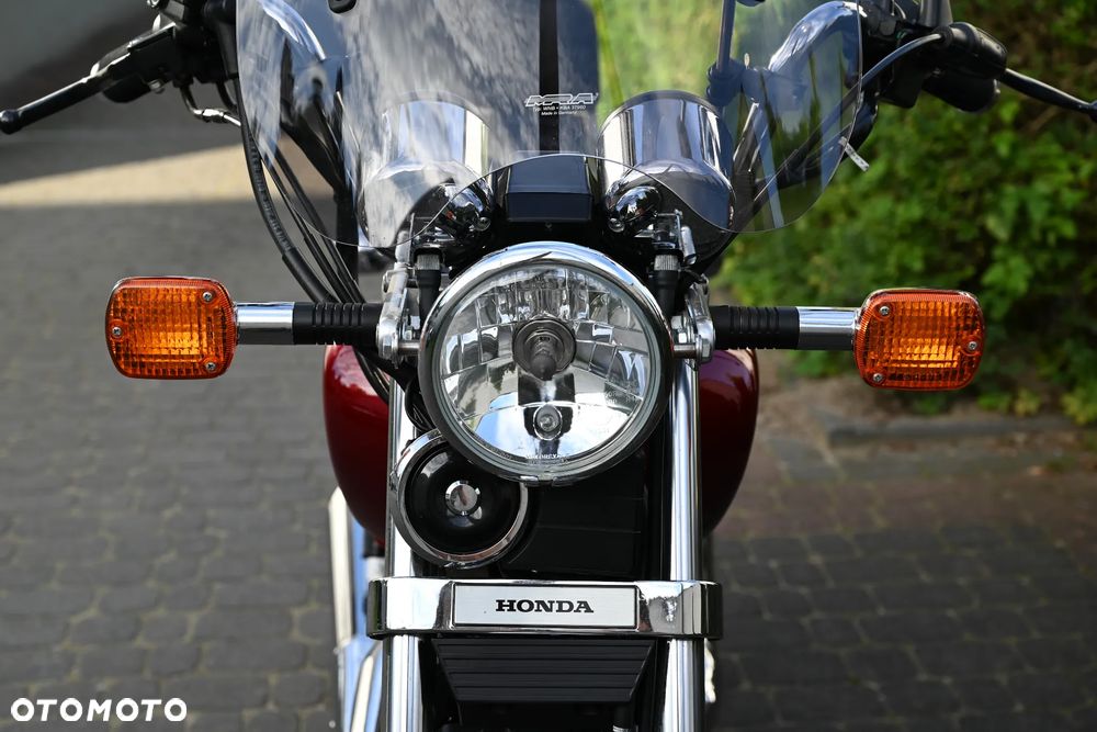 Honda VT - 5