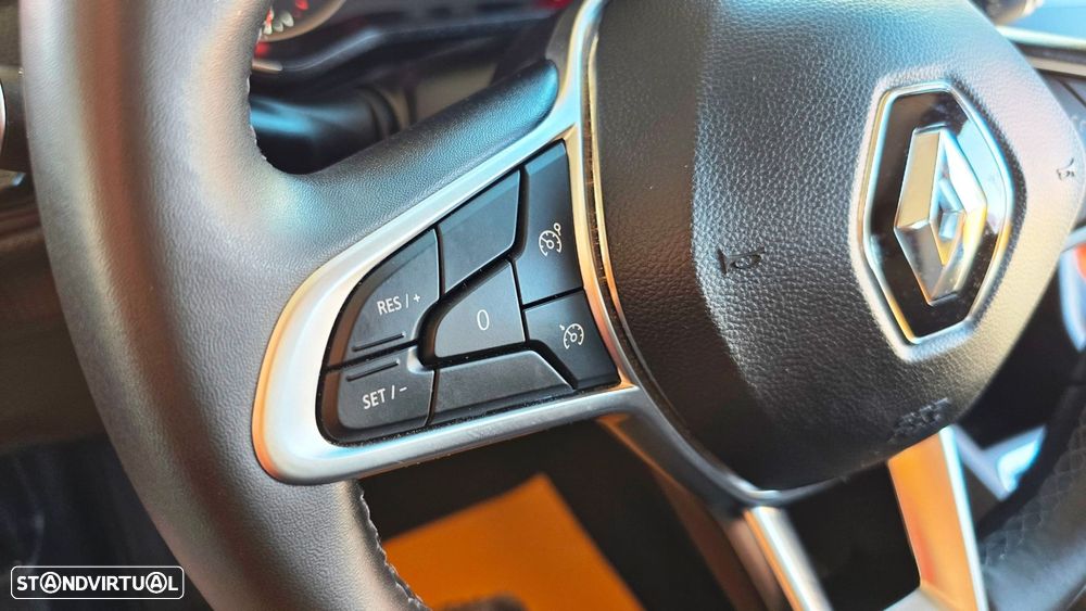 Renault Clio 1.0 TCe Exclusive - 16