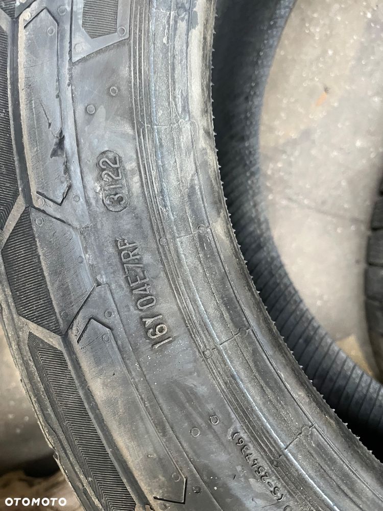 Continental VabContactWinter 225/55R17C 2szt 6mm Opona Opony Zima - 6