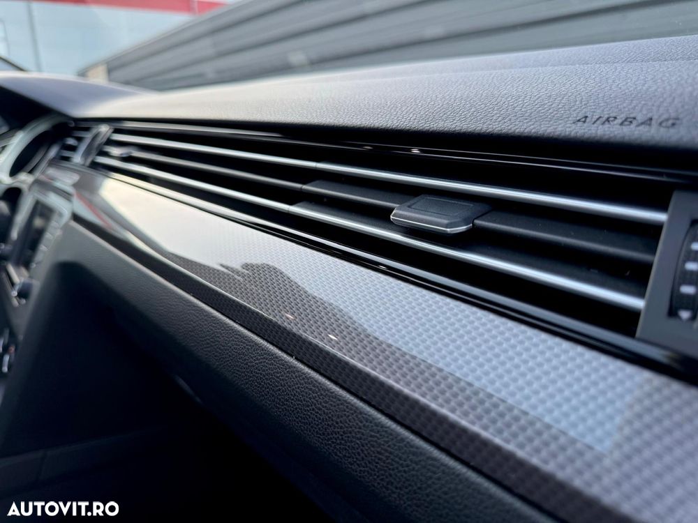 Volkswagen Passat Alltrack 2.0 TDI DSG 4Motion - 16